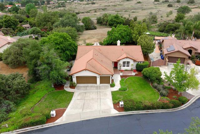 Detail Gallery Image 5 of 49 For 23425 Mountain Peak Rd, Ramona,  CA 92065 - 3 Beds | 2 Baths