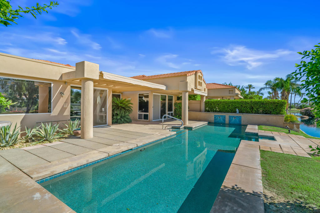 MLS #219136662DA image #2