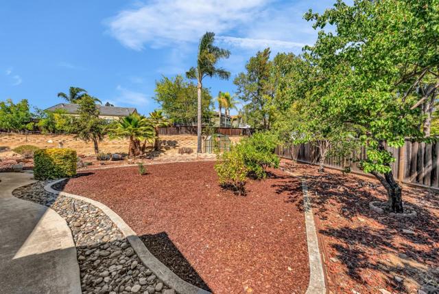 6252 Placid Court, San Jose CA: https://media.crmls.org/mediaz/a6198942-c42e-44a9-aa8f-b6ba2812ef52.jpg