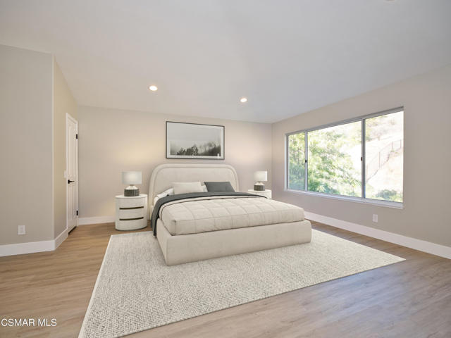 2461 Kirsten Lee Drive, Westlake Village CA: https://media.crmls.org/mediaz/a619dc8c-e716-4088-b2df-ad8741665e45.jpg