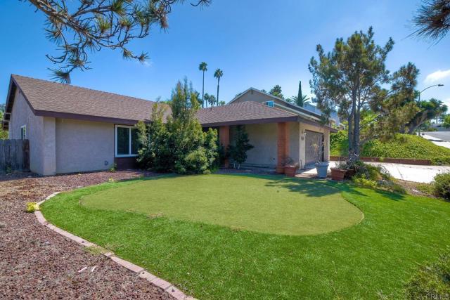 Detail Gallery Image 5 of 35 For 6428 El Perico Ln, Carlsbad,  CA 92009 - 4 Beds | 2 Baths