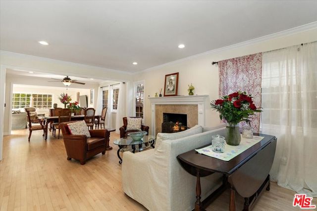 1501 Oak Avenue, Manhattan Beach, California 90266, 4 Bedrooms Bedrooms, ,2 BathroomsBathrooms,Residential,Sold,Oak,25504879