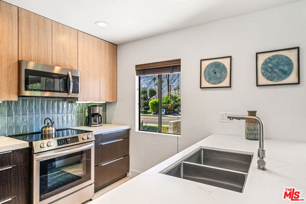 MLS #25610995 image #25