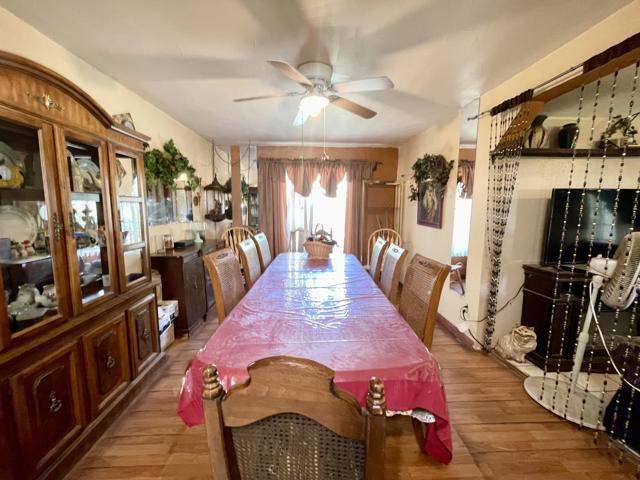 3550 W Hobson Way, Blythe CA: https://media.crmls.org/mediaz/a61c55af-0eb0-4184-b085-c07e8662e707.jpg