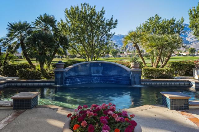 80935 Weiskopf, La Quinta CA: https://media.crmls.org/mediaz/a61cd357-d4db-4fe5-9000-62bd8bf628f9.jpg