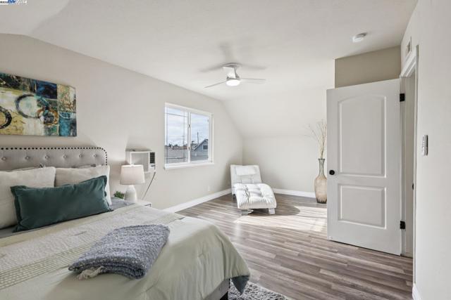 28399 Cubberley Ct, Hayward CA: https://media.crmls.org/mediaz/a61ce2a3-b861-47b3-a8f3-4f557579bb7f.jpg