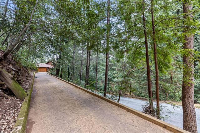 489 Northridge Drive, Scotts Valley CA: https://media.crmls.org/mediaz/a61cfc1a-ade1-4856-8d0c-fe5fb541668e.jpg