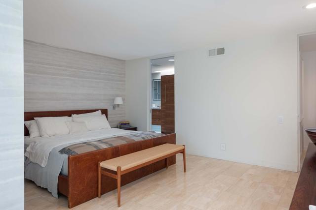 70164 Frank Sinatra Drive, Rancho Mirage CA: https://media.crmls.org/mediaz/a61d0219-f94c-482d-b985-2836d38fda0a.jpg