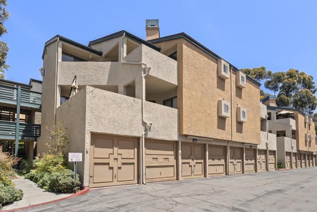 9725 Mesa Springs Way, San Diego CA: https://media.crmls.org/mediaz/a61d8a0a-d276-4183-be50-4fbcef754a91.jpg