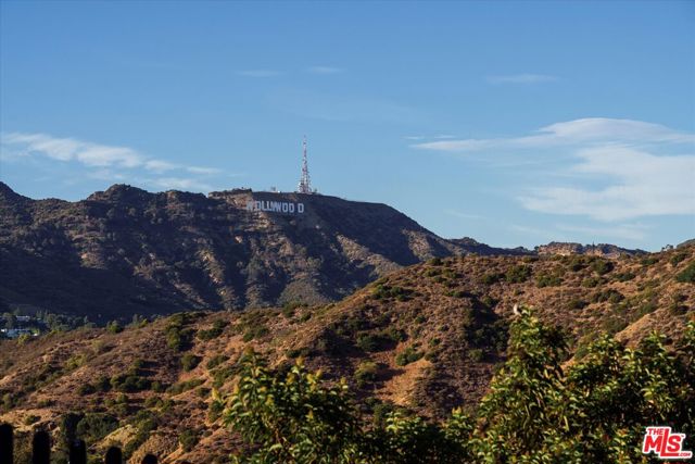 6911 Los Tilos Road, Los Angeles CA: https://media.crmls.org/mediaz/a61e3cac-fec5-4678-80d7-810cfed59db7.jpg