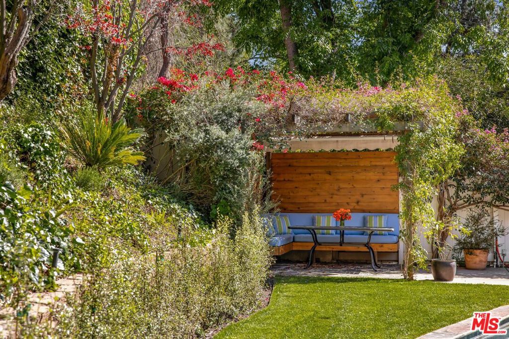 MLS #25590401 image #37