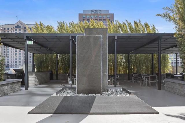 88 E San Fernando Street, San Jose CA: https://media.crmls.org/mediaz/a61f42d8-2bb8-4cb9-8d6c-05182b75d8d8.jpg