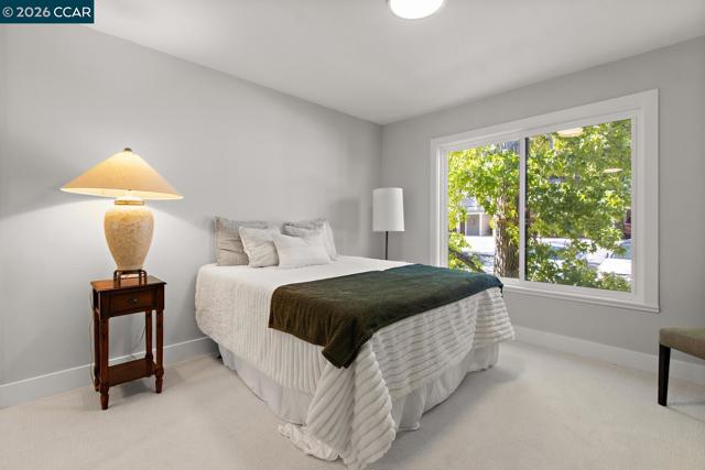 1132 Running Springs Rd, Walnut Creek CA: https://media.crmls.org/mediaz/a61ffd61-ab1b-4916-958b-4abadd1ea4a0.jpg