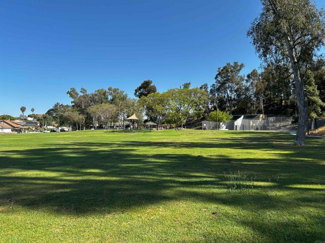 15576 Paseo Ajanta, San Diego CA: https://media.crmls.org/mediaz/a621cd70-a9db-4390-b5f5-660ab5c6471b.jpg