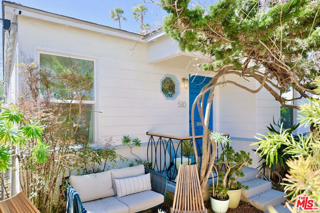 510 Venice Way