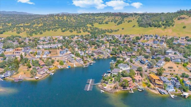 475 Sunrise Road, Copperopolis CA: https://media.crmls.org/mediaz/a62315a5-a349-48d8-bf73-7585595d86dc.jpg