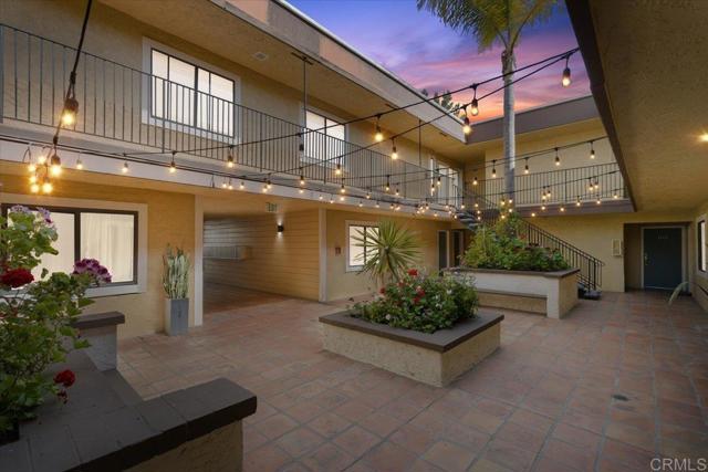 Detail Gallery Image 1 of 1 For 1002 30th St #107,  San Diego,  CA 92102 - 2 Beds | 1 Baths