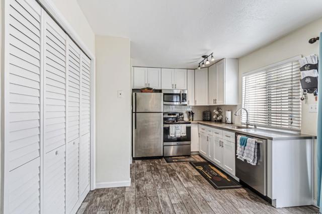 5465 Don Edmondo Court, San Jose CA: https://media.crmls.org/mediaz/a62654f5-dcf9-40c6-a493-94379c753a5b.jpg