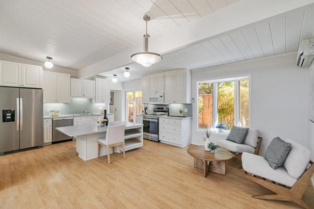 1156 Shenandoah Drive, Sunnyvale CA: https://media.crmls.org/mediaz/a626a72b-befe-4550-861c-4bc2c2435cb6.jpg