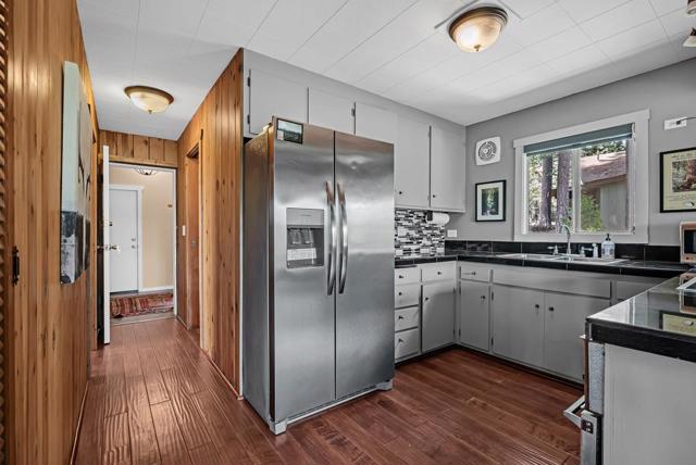 1753 Lightning Lane, Arnold CA: https://media.crmls.org/mediaz/a6270a86-89b7-4792-ba26-2d22cae8cb17.jpg