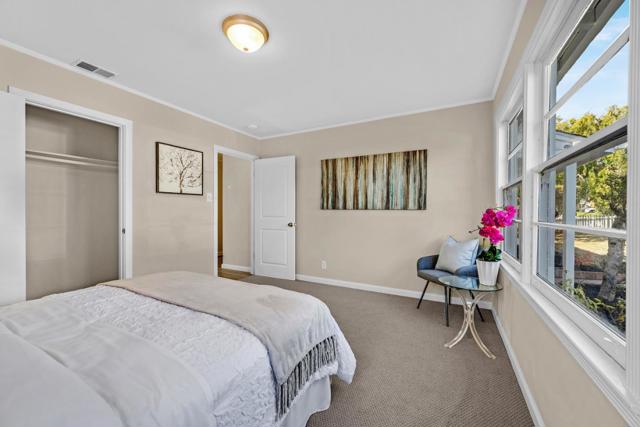 443 Lomita Avenue, Millbrae CA: https://media.crmls.org/mediaz/a629061d-5437-4cf2-b6de-ddf82ecc3320.jpg