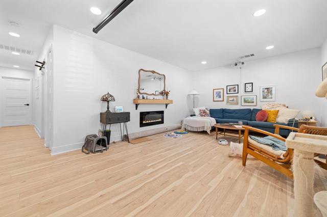 3856 Williams Road, San Jose CA: https://media.crmls.org/mediaz/a629e180-9a0c-46e5-a5ee-0d01e3e3149d.jpg