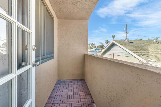 4666 Mission Ave, California 92116, 2 Bedrooms Bedrooms, ,2 BathroomsBathrooms,Condominium,For Sale,Mission Ave,250020201SD