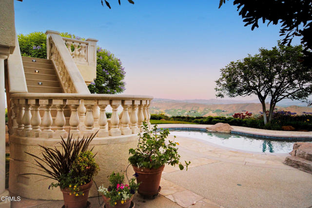 11848 Presilla Road, Camarillo CA: https://media.crmls.org/mediaz/a62cfd93-3828-4373-a08d-fa07ea812648.jpg
