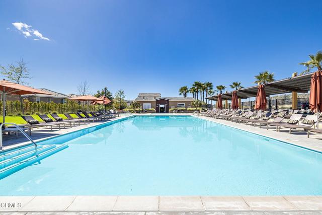 342 Fuerte Drive, Santa Paula CA: https://media.crmls.org/mediaz/a62df374-a73a-454e-abb1-64b65d33c757.jpg