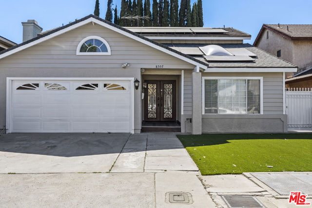 8557 Norwich Avenue, North Hills CA: https://media.crmls.org/mediaz/a62f2c69-b71b-4dcf-bc93-f32ba909e9d3.jpg