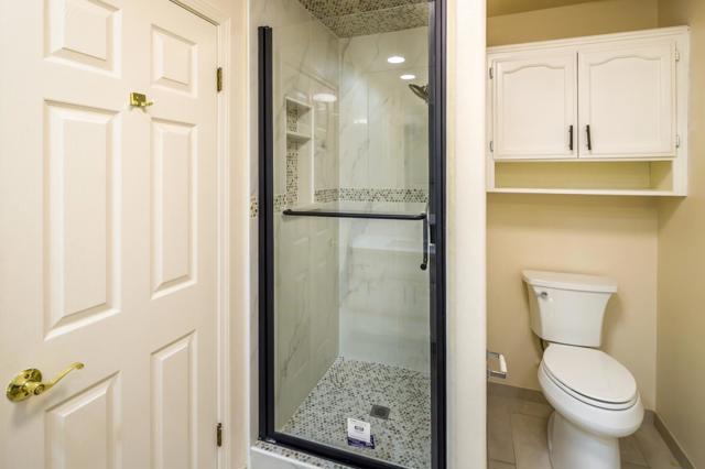 1542 E Alluvial Avenue, Fresno CA: https://media.crmls.org/mediaz/a62f64ee-bf82-4dba-a815-7b37e59712c3.jpg