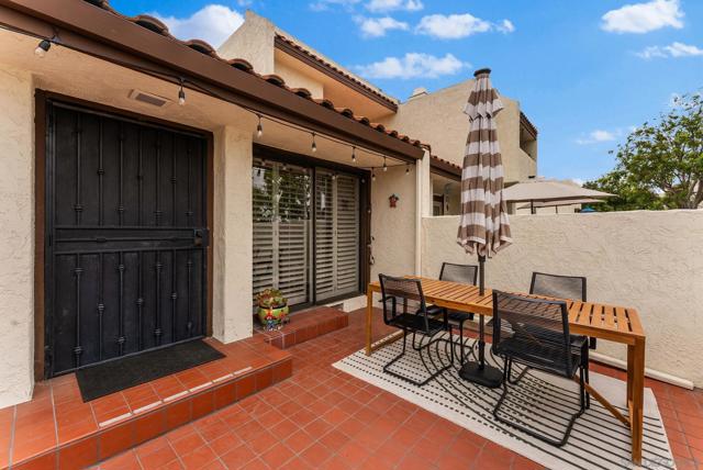 7328 Caminito Carlotta, San Diego CA: https://media.crmls.org/mediaz/a6300ec9-a116-4a74-a52d-f9bf4d1dcd05.jpg