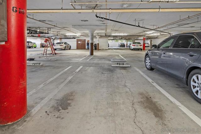 5895 FRIARS RD, San Diego CA: https://media.crmls.org/mediaz/a6311638-b855-41b3-b5df-f92a95edaaa2.jpg