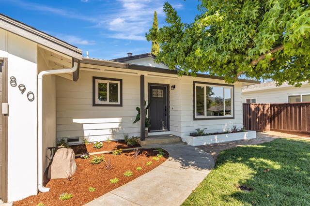 890 Silacci Drive, Campbell CA: https://media.crmls.org/mediaz/a631c1eb-66a8-41e1-b12f-37a49cc8b13d.jpg