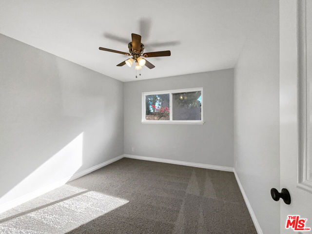 226 Calle La Sombra, Camarillo CA: https://media.crmls.org/mediaz/a6332730-4320-4a57-b500-48d045bac25d.jpg