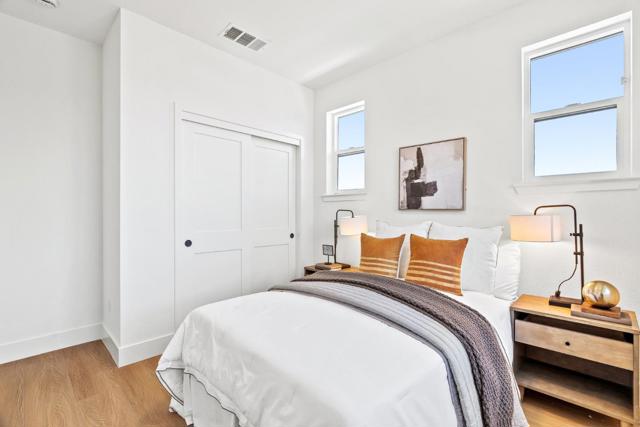 927 Woodside Road, Redwood City CA: https://media.crmls.org/mediaz/a6342921-77fd-4a89-a51e-d0002be857fa.jpg