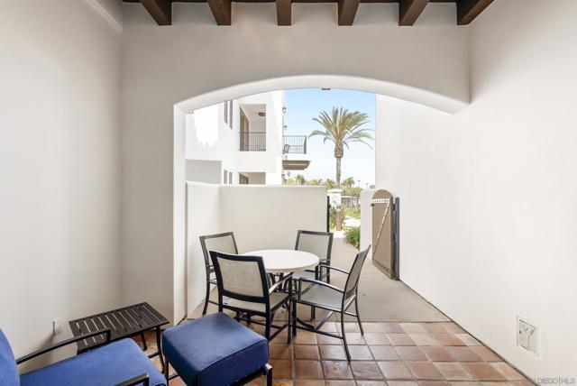 7310 Estrella De Mar, Carlsbad CA: https://media.crmls.org/mediaz/a63477c4-9aef-4173-a0ba-08ccf849b0d3.jpg
