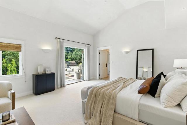 45 Sneckner Court, Menlo Park CA: https://media.crmls.org/mediaz/a6358546-2c01-4790-9cdf-e6491d50f686.jpg