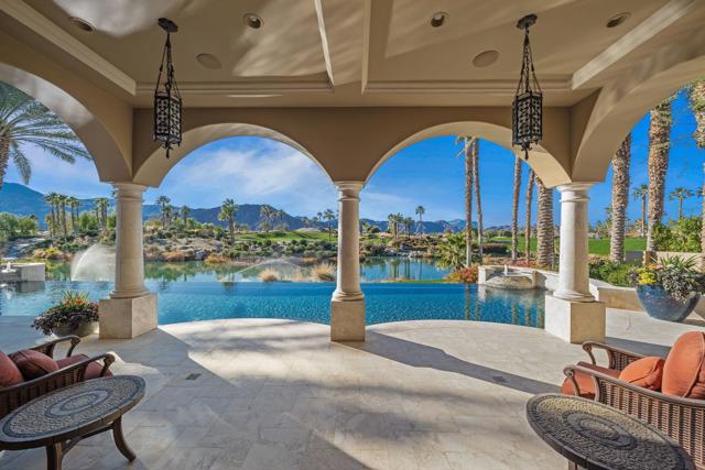 52345 Via Savona, La Quinta CA: https://media.crmls.org/mediaz/a6361e5a-416b-4d6a-abf5-e205751c0a69.jpg