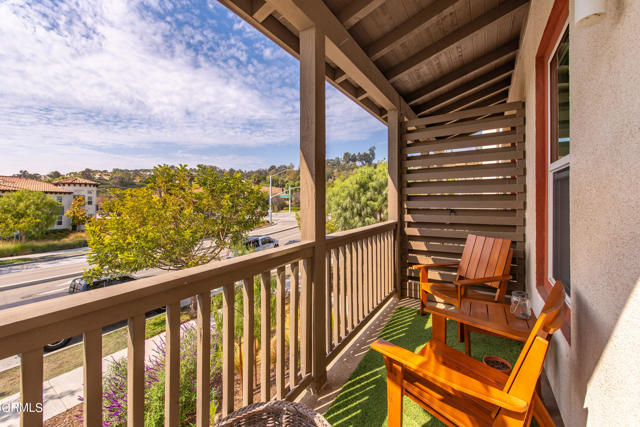 Detail Gallery Image 25 of 30 For 685 Camino Tierra Santa, Camarillo,  CA 93010 - 4 Beds | 3/1 Baths