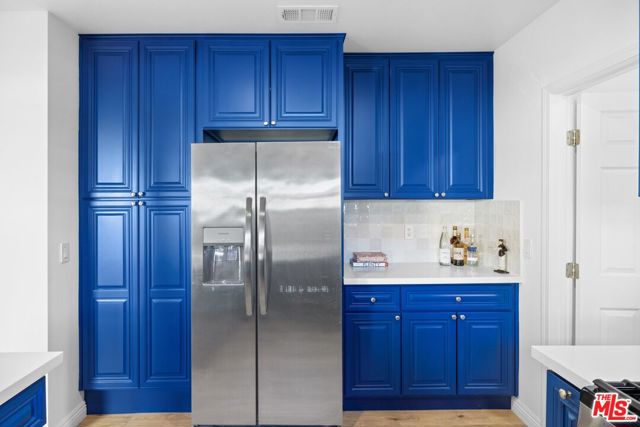 2400 W 74th Street, Los Angeles CA: https://media.crmls.org/mediaz/a63a89a8-874a-46db-b7a6-863631b0452f.jpg