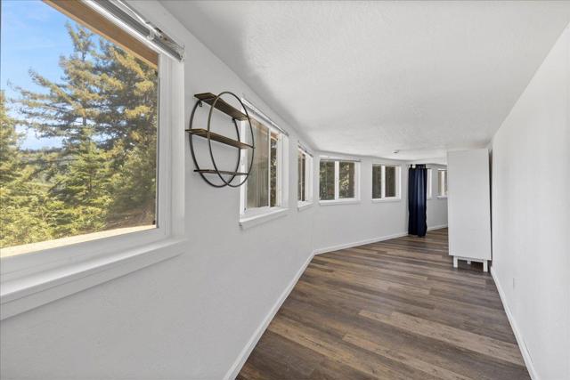 26000 Pierce Road, Los Gatos CA: https://media.crmls.org/mediaz/a63b3b34-5801-42bf-9c6d-a2461aed7f59.jpg