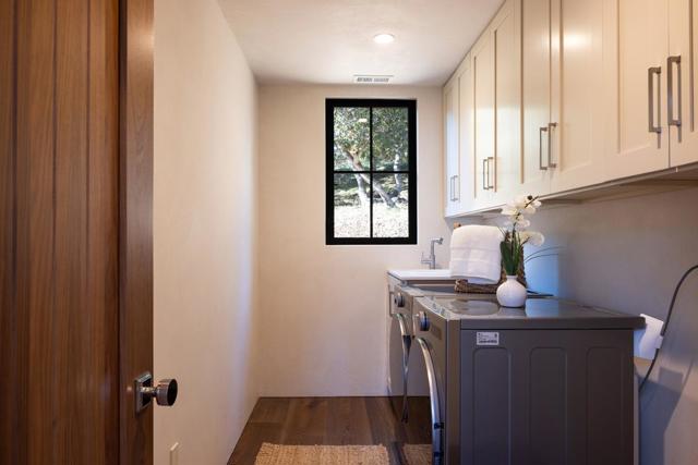 24275 Via Malpaso, Monterey CA: https://media.crmls.org/mediaz/a63c15dd-12d3-42b6-86cf-99bf308263e7.jpg