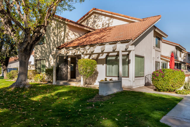 6175 Montecito Drive, Palm Springs CA: https://media.crmls.org/mediaz/a63c6ad1-8381-46cd-8997-5d62f4dd8a27.jpg