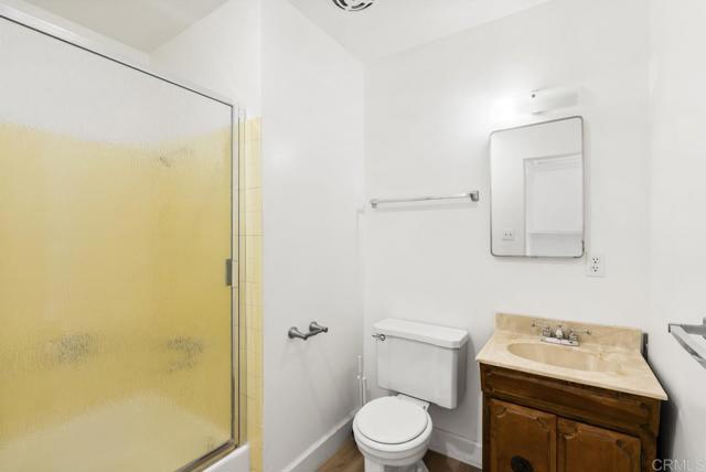 Detail Gallery Image 22 of 34 For 6852 Jackson, San Diego,  CA 92119 - 4 Beds | 3 Baths