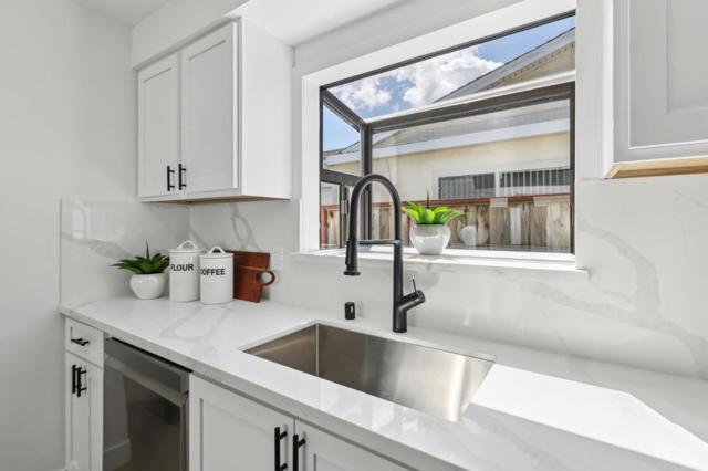 613 Pilgrim Drive, Foster City CA: https://media.crmls.org/mediaz/a63da042-2a0c-4f73-8916-c1481927d6ef.jpg