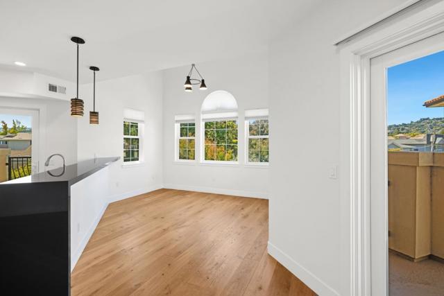 777 Walnut Street, San Carlos CA: https://media.crmls.org/mediaz/a63e03ce-0165-4a43-b0ba-09e652d4ca8d.jpg