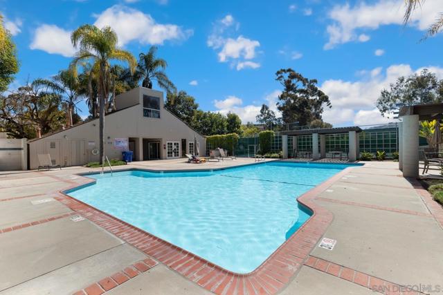 2710 Ariane Dr, San Diego, California 92117, 1 Bedroom Bedrooms, ,1 BathroomBathrooms,Townhouse,For Sale,Ariane Dr,250020044SD