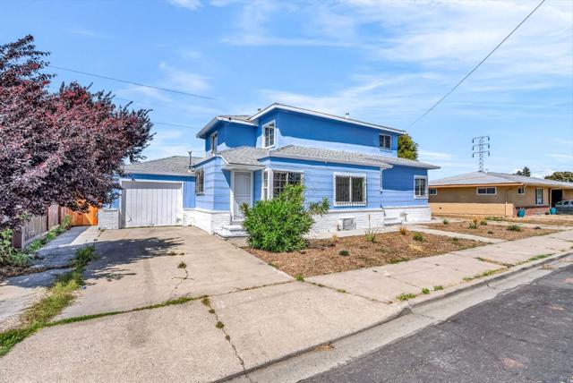 412 W Tregallas Road, Antioch CA: https://media.crmls.org/mediaz/a63f1af1-8c4d-4c90-9508-71f422da1ab5.jpg