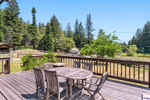 50 Nichols Drive, Santa Cruz CA: https://media.crmls.org/mediaz/a63f4fcf-8089-4931-84d5-4098014206c7.jpg